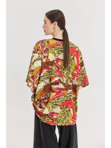 t-shirt Hemithea