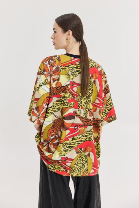 t-shirt Hemithea
