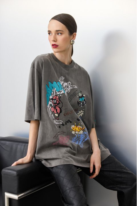 t-shirt Hemithea